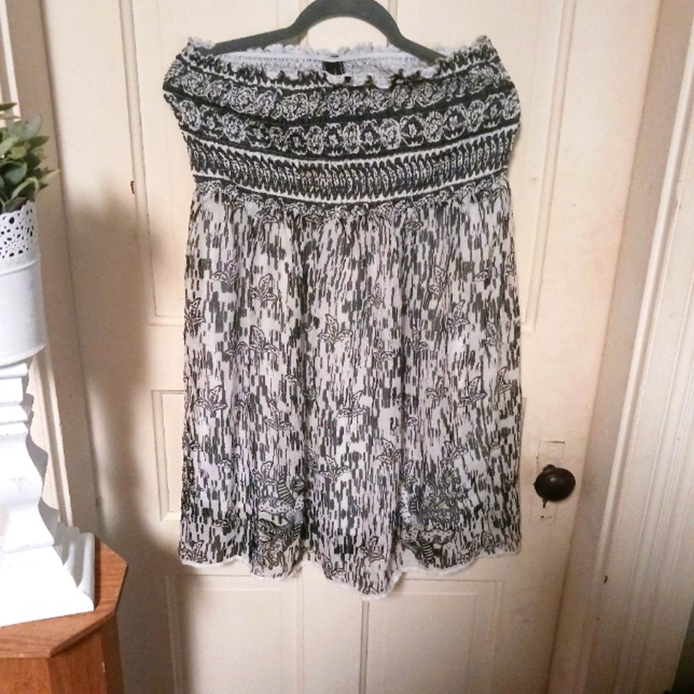 Chelsey strapless mini dress size 2X